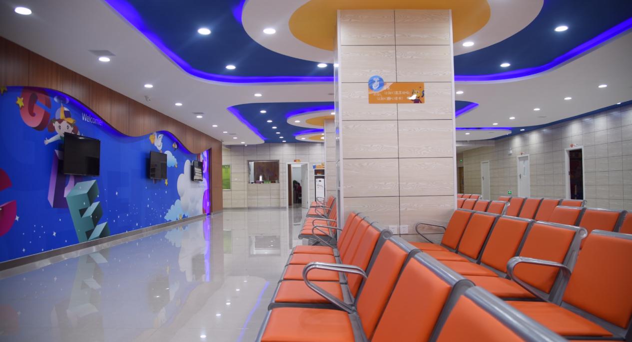 南宁天童美语学校：用专业的课程培养专业的