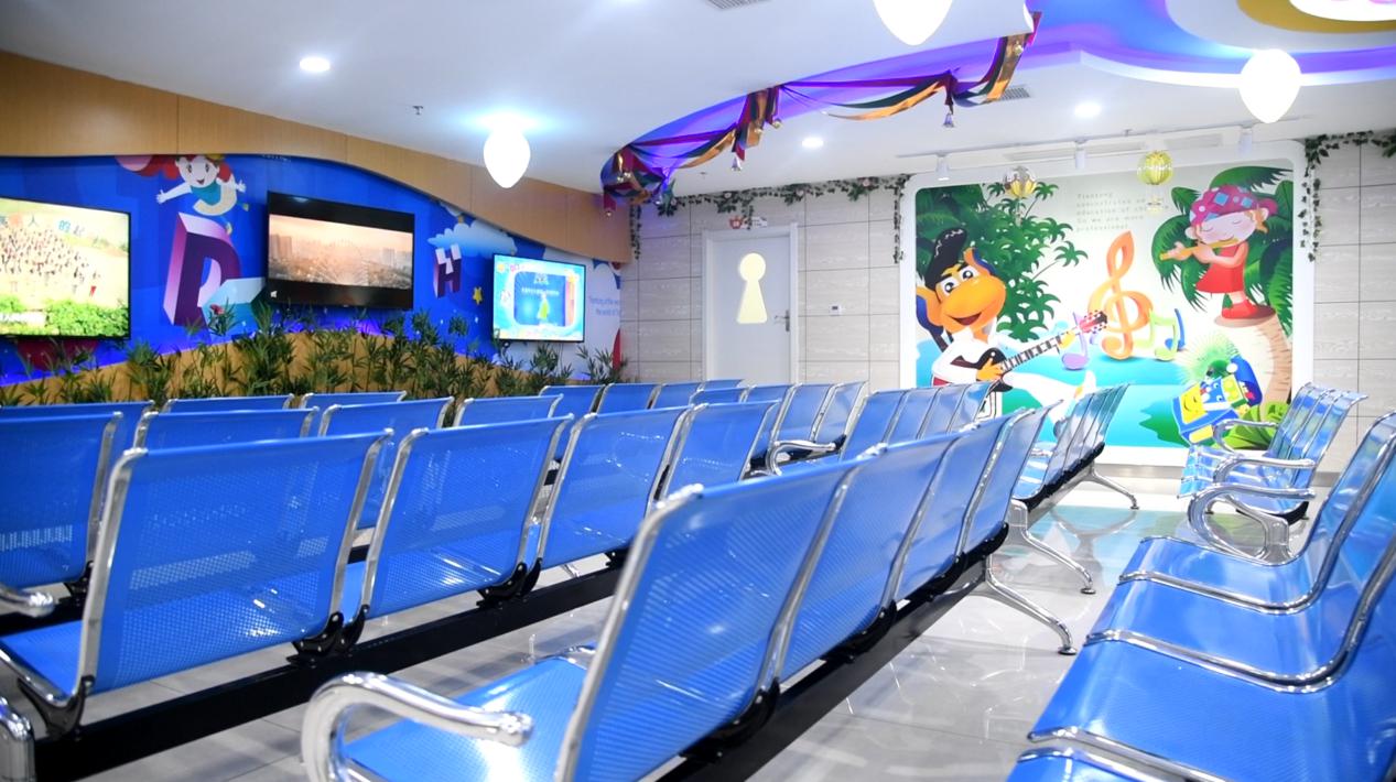 南宁天童美语—老师管理团队共同铺好儿童英