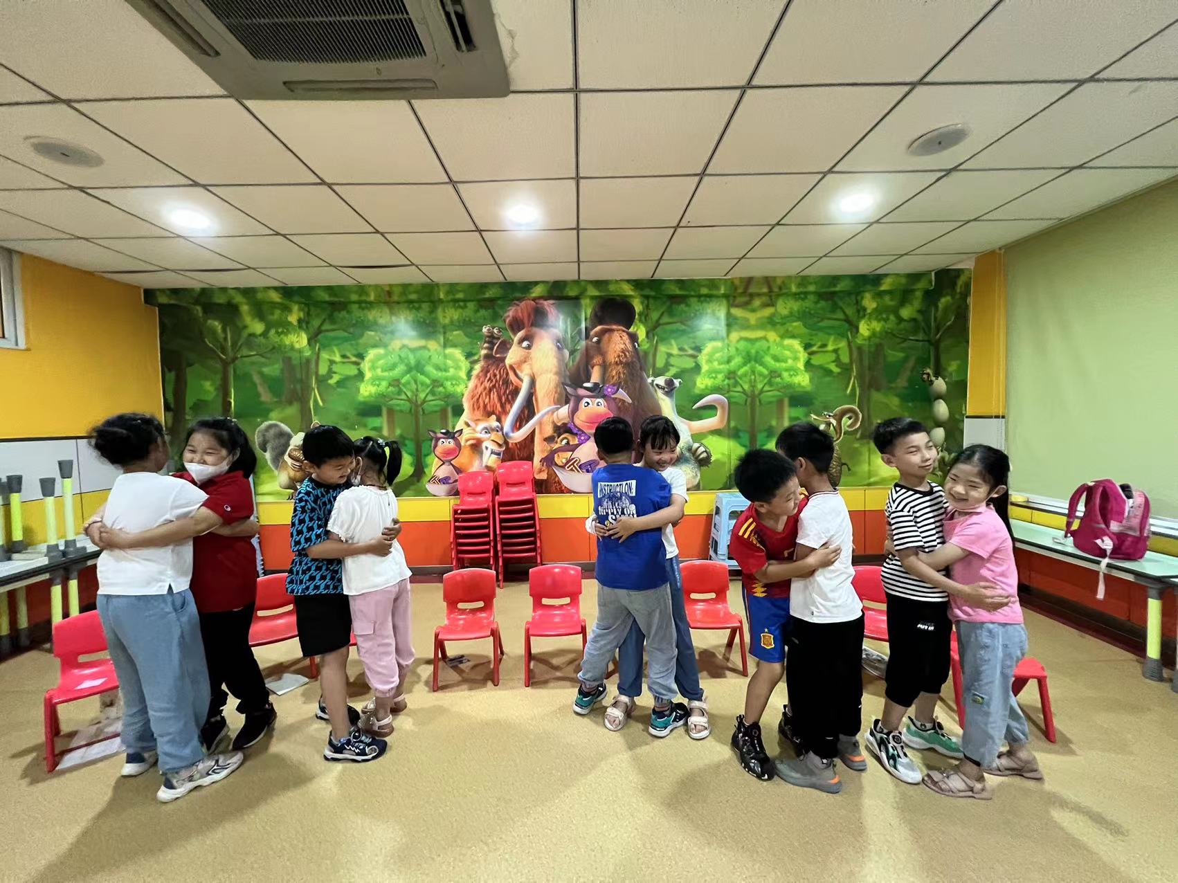 天童教育：孩子想象力丰富的好处有哪些？