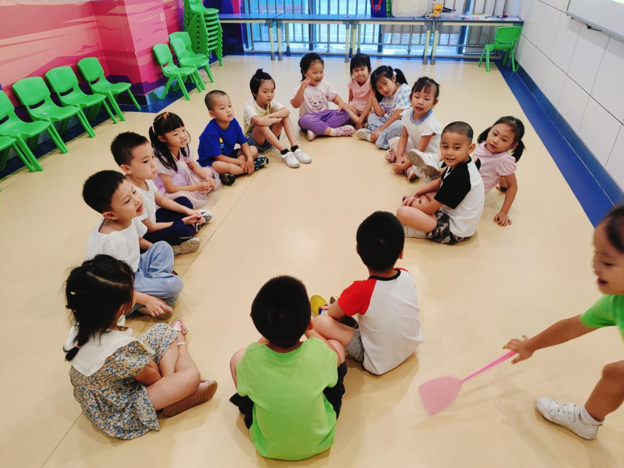 孩子自信心不足?南宁天童教育分享重塑孩子自信的实用方法(图2) 孩子自信心不足?南宁天童教育分享重塑孩子自信的实用方法(图2)