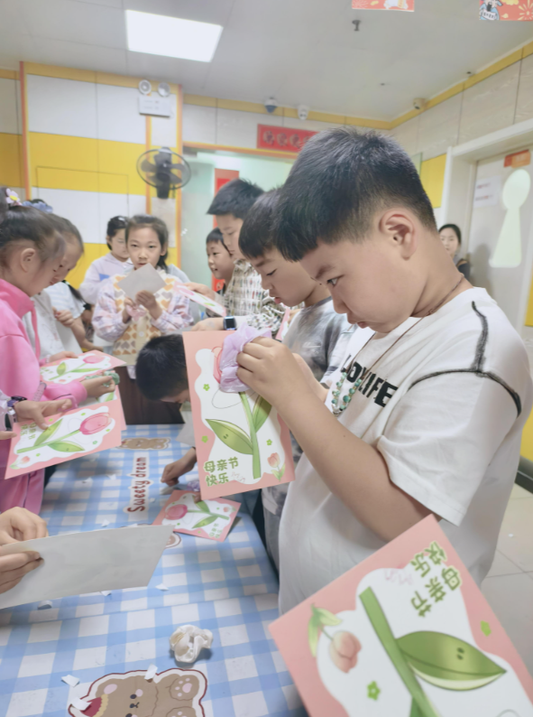 南宁天童教育:保护好孩子的“第一次开口”(图1) 南宁天童教育:保护好孩子的“第一次开口”(图1)